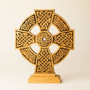 Настольный Кельтский крест "Щит Викинга"